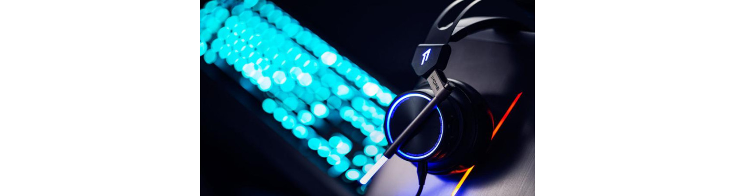 Як вибрати ігрові навушники для ПК, PlayStation, Xbox та смартфона