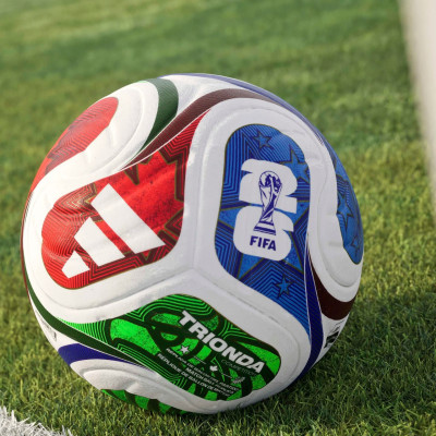 Футбольний м'яч Adidas FIFA World Cup 26™ Trionda Competition Ball (JD8031), розмір №5