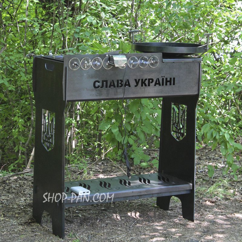 Мангальний комплекс: Мангал розбірний високий із вбудованою шашличницею на 8 шт + Сковорода 40 см із кришкою